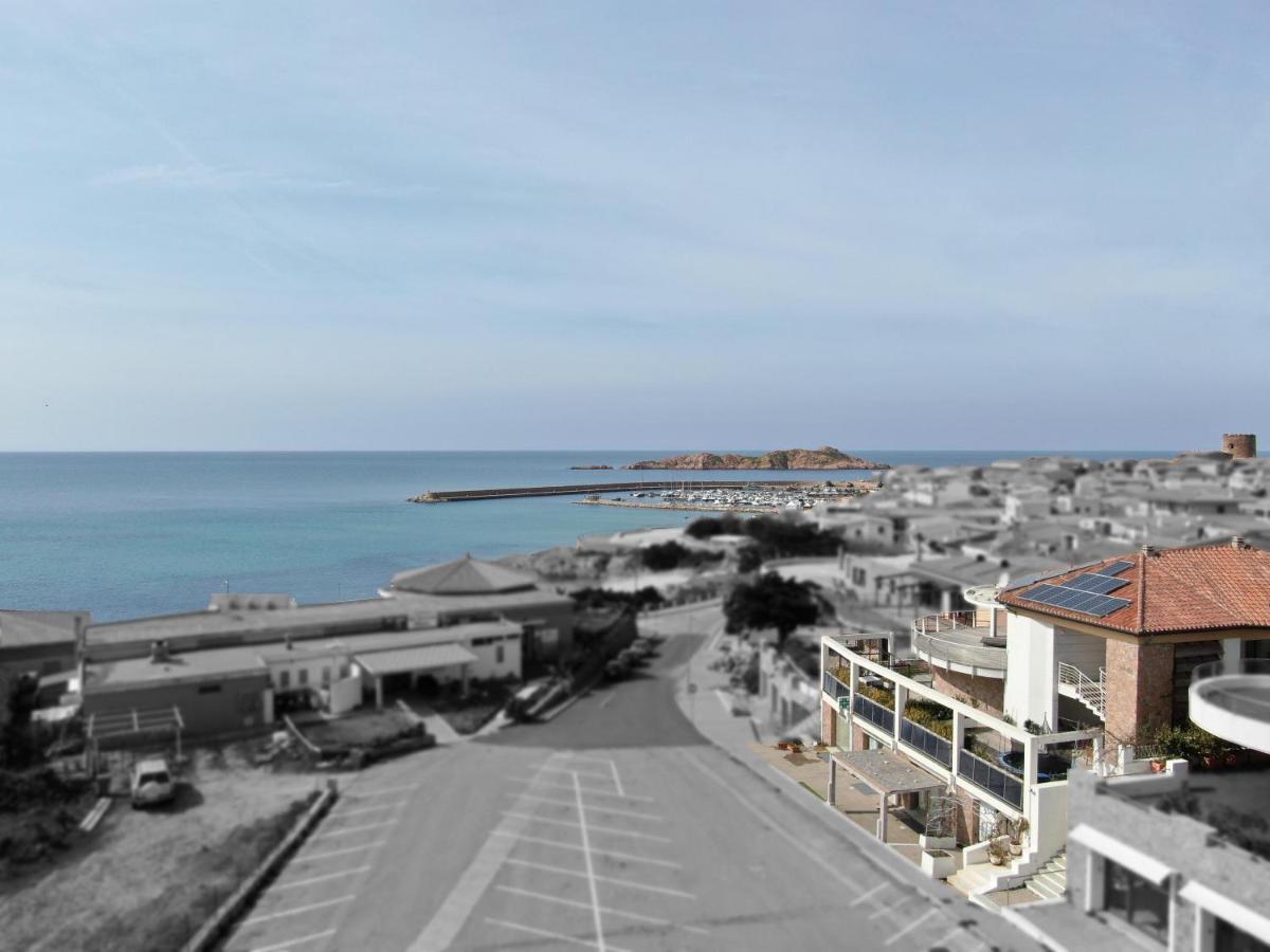 Holiday Home Isola Rossa Exterior foto