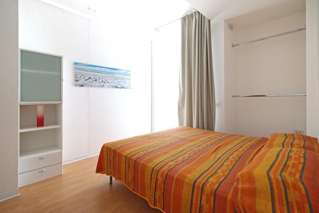 Holiday Home Isola Rossa Exterior foto